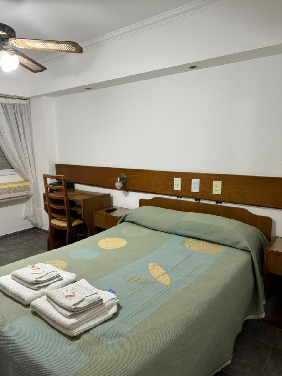 Hotel Y Restaurant Don Quijote Macachín Eksteriør bilde